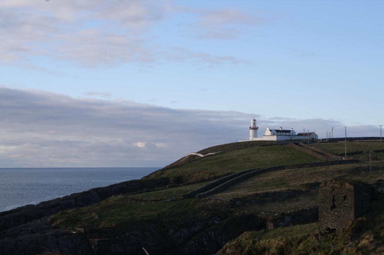 Galley Head Lightkeeper'S Houses Donoure Buitenkant foto